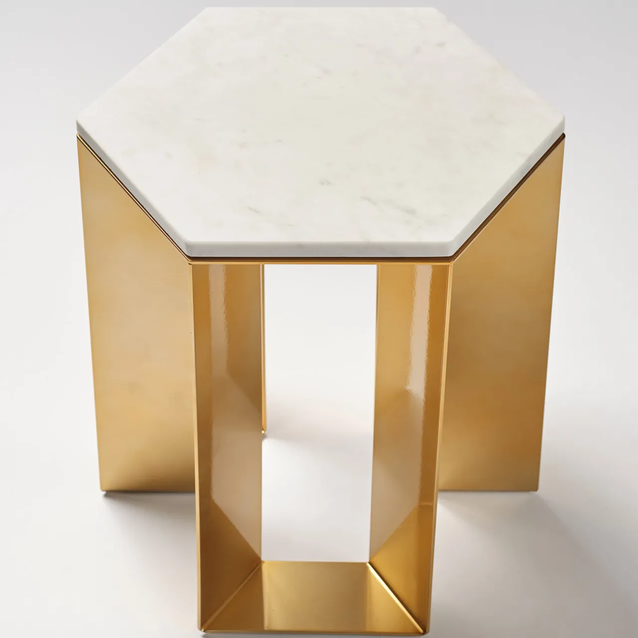 V.L. Lavorazioni In Ferro Side Tables<Alato Gold and White Marble Side Table by Antonio Saporito