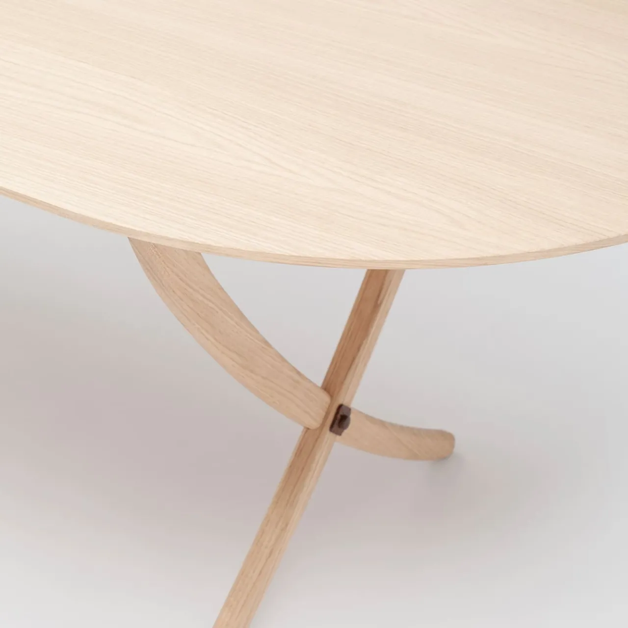 Pietrachiara Dining Tables<Arch Small Durmast Dining Table