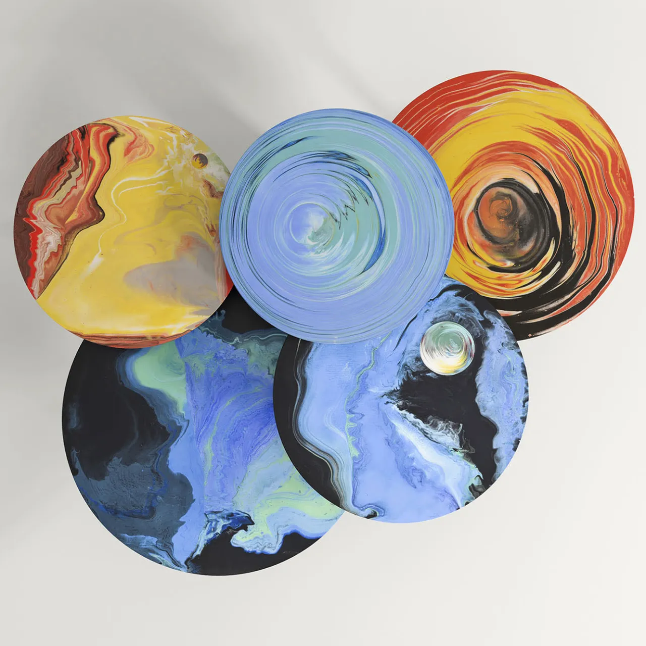 Cupioli Side Tables<Astraliti Round Cool-Toned Metal Side Table #1