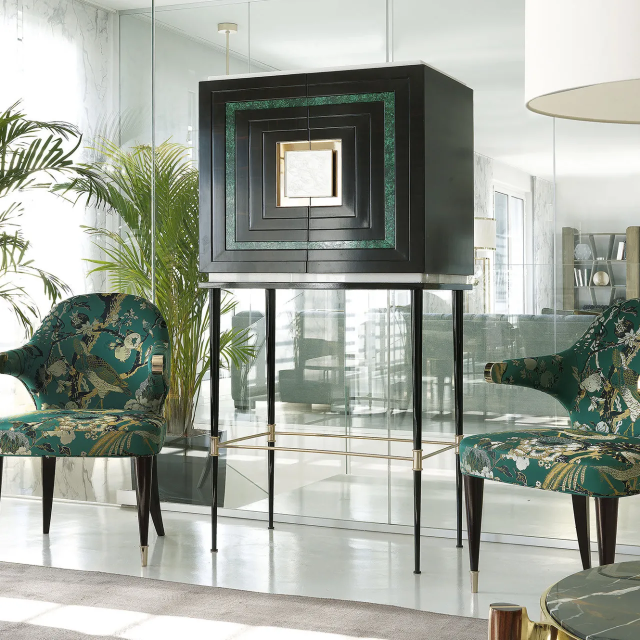 Zanaboni Bar Cabinets<B/5080 Bar Cabinet