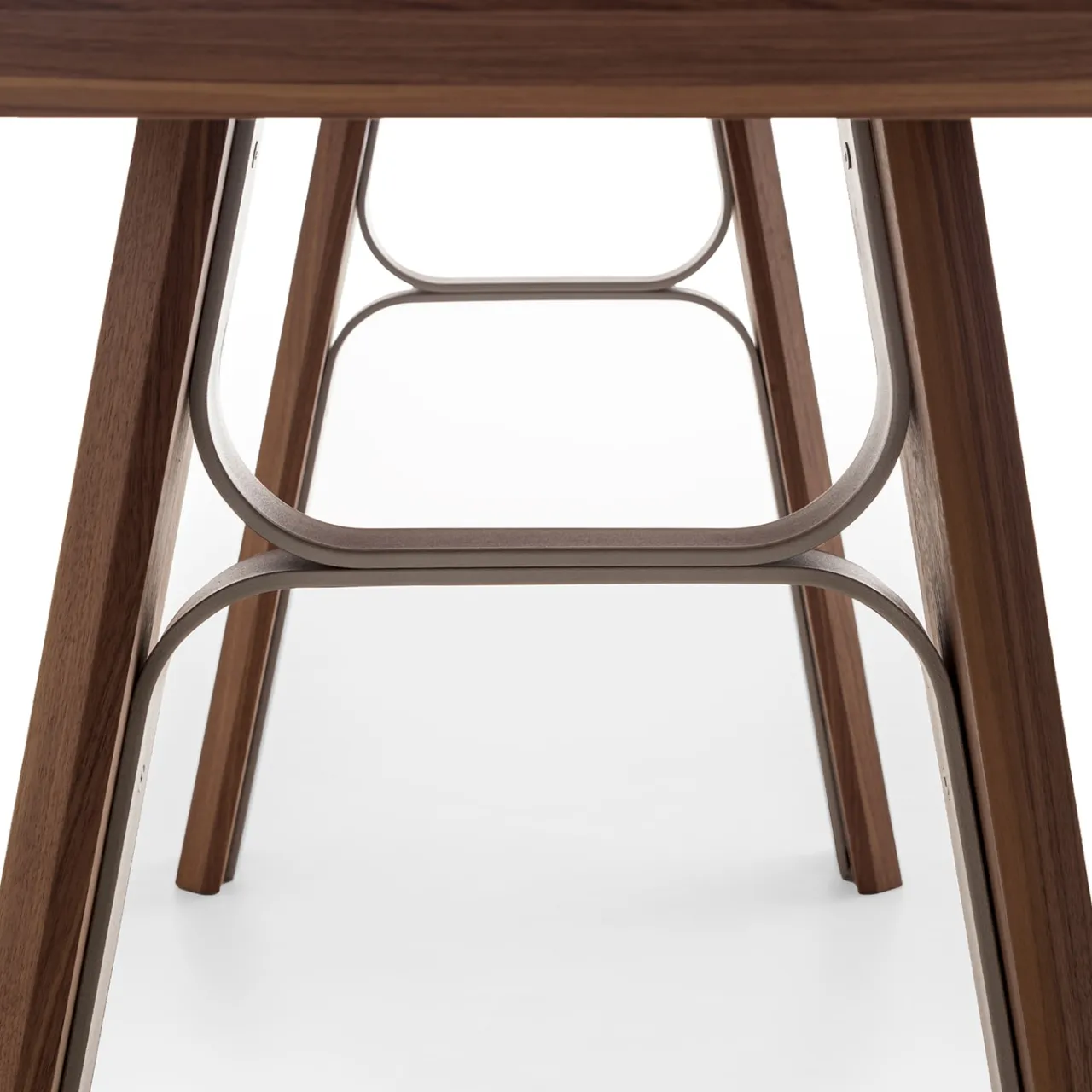 Morica Design Dining Tables<Bridge Canaletto Walnut Table