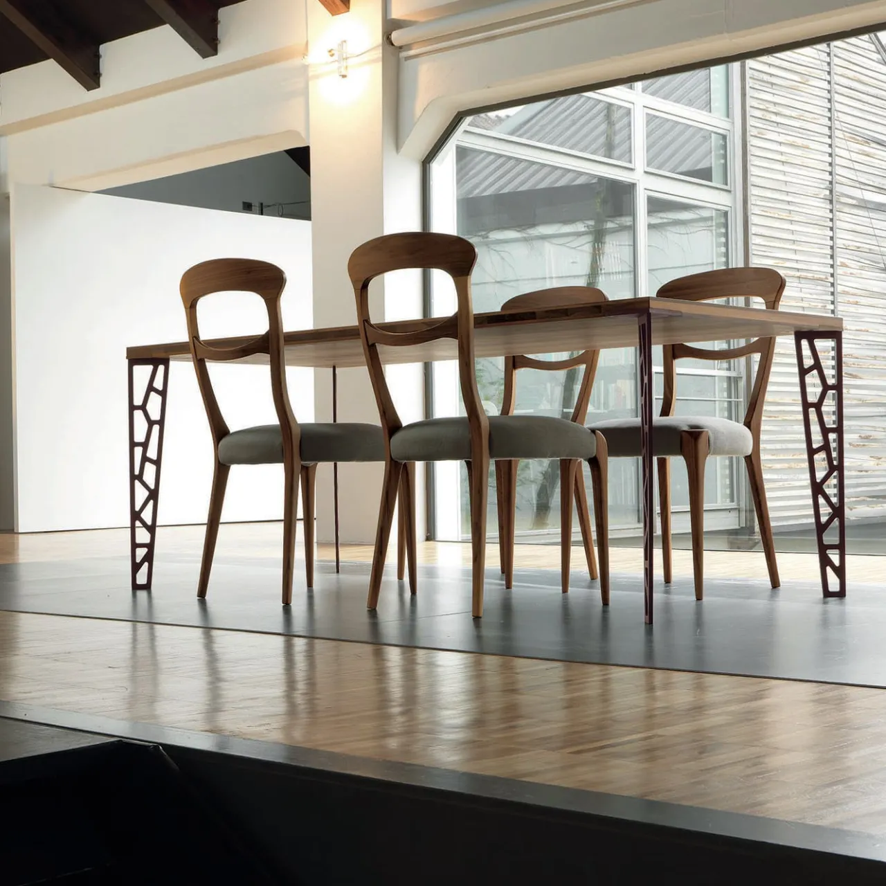 Dale Italia Chairs<Capotavola chair