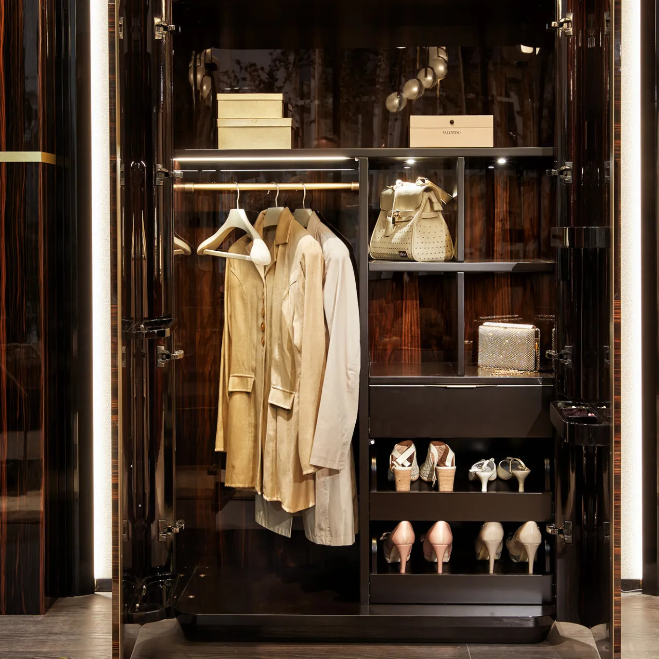 Cafedesart Cabinets<Chandler Cabinet