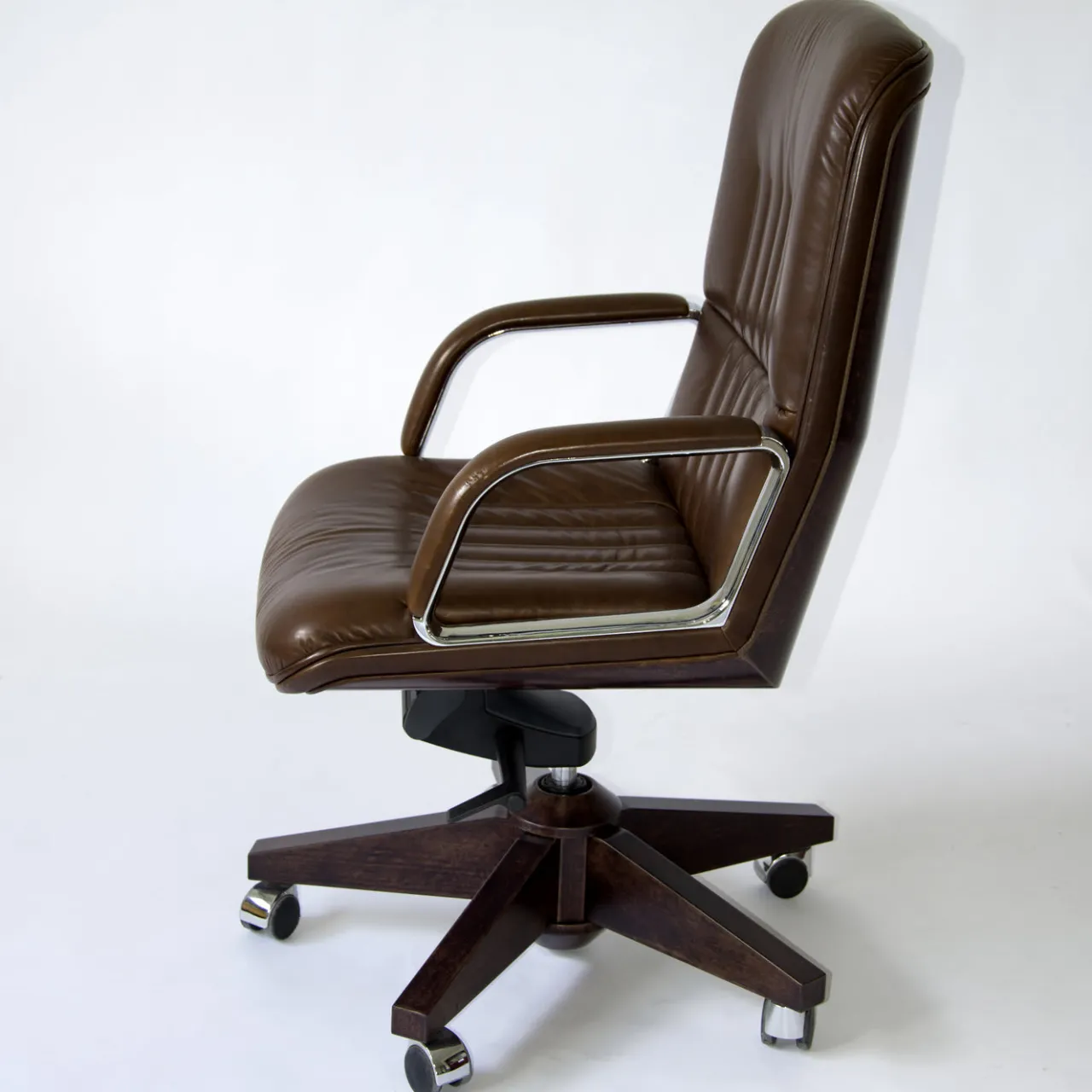 Extroverso Office Chairs<Classic Office Armchair