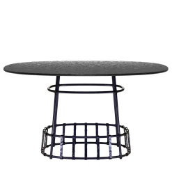 Dante Negro Outdoor Dining Tables<Dolmen Square Dining Table by Margherita Rui