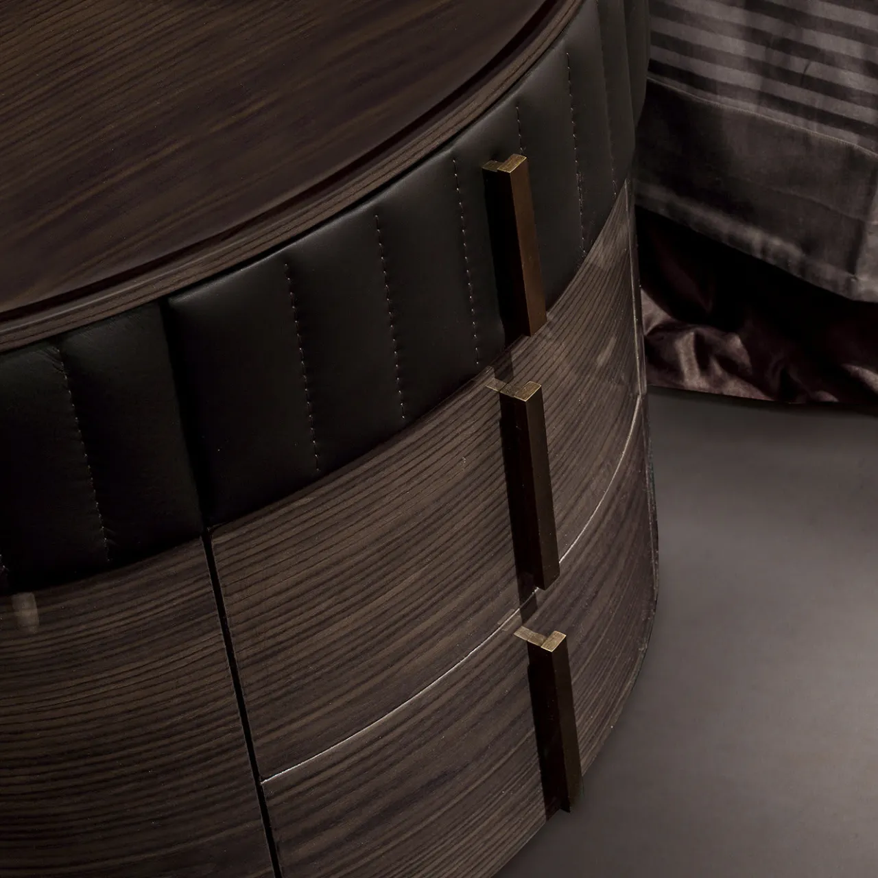 Daytona Nightstands<Double C Nightstand by Dainellistudio