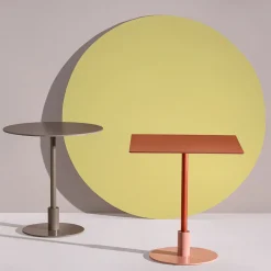 TrabA' Outdoor Dining Tables<Echo Round Taupe Table by Gabbertas Studio