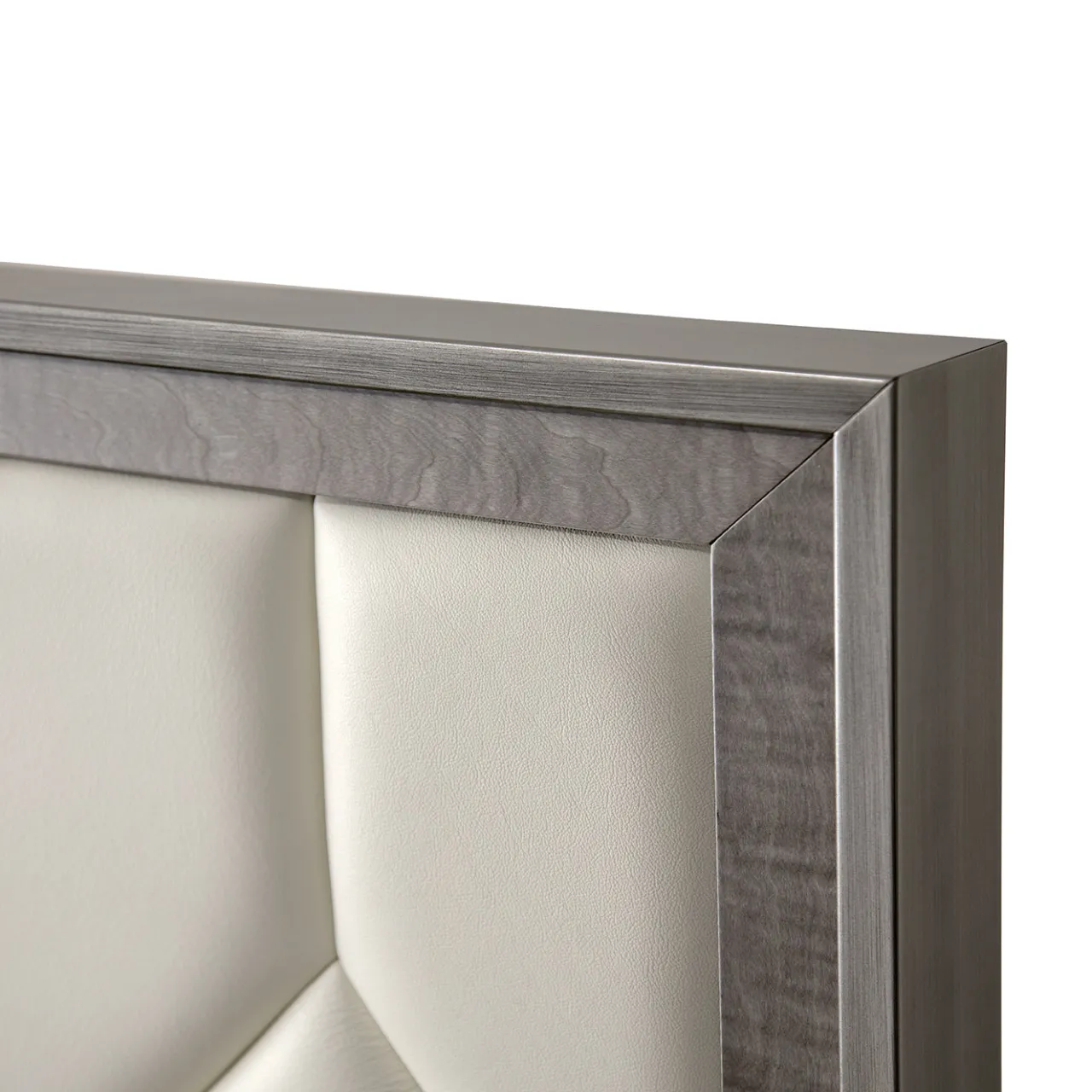 Franco Bianchini Beds<Elegance Boiserie White Leather & Sycamore Wood Bed