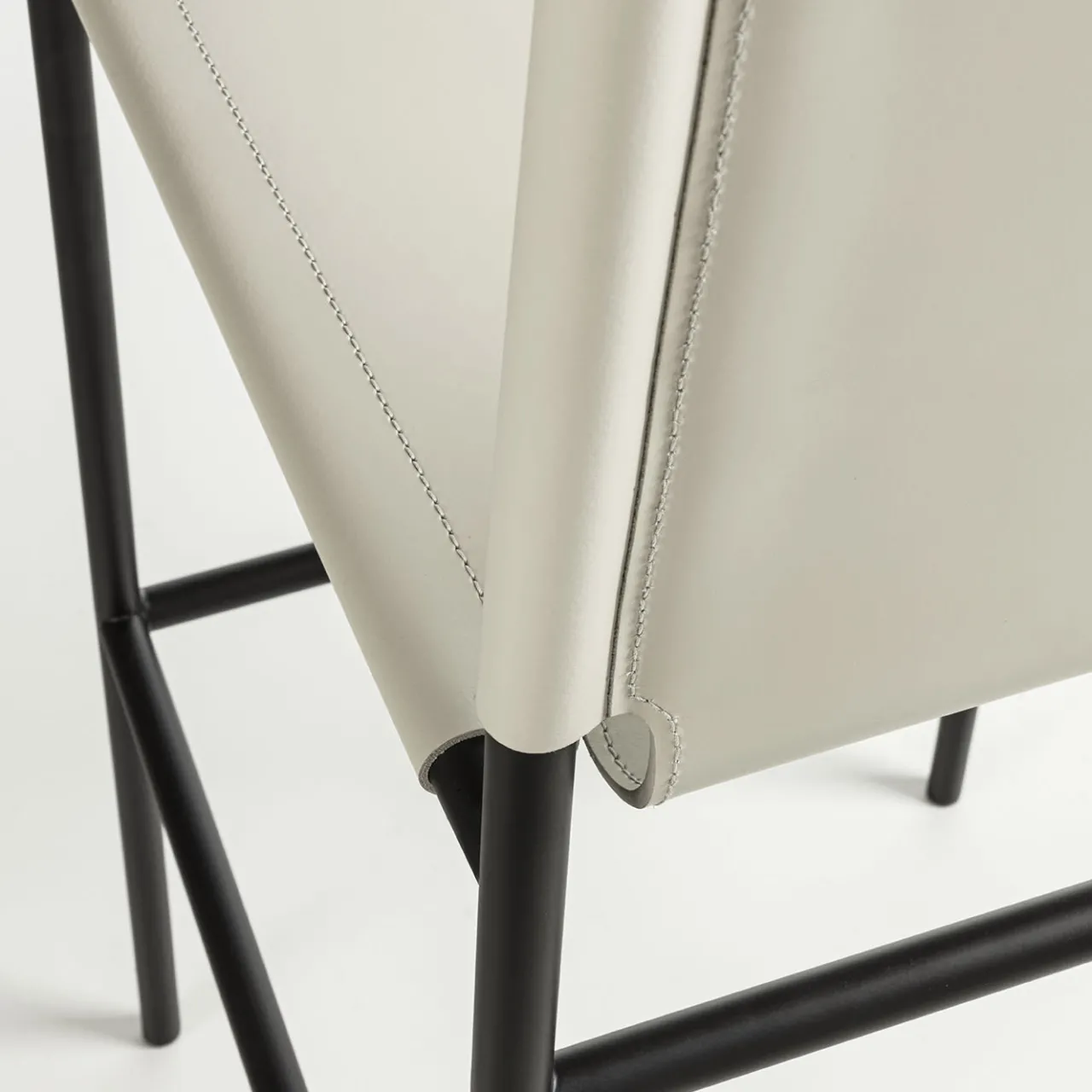 Enrico Pellizzoni Bar Stools<Elena Stool by Studio Nove.3
