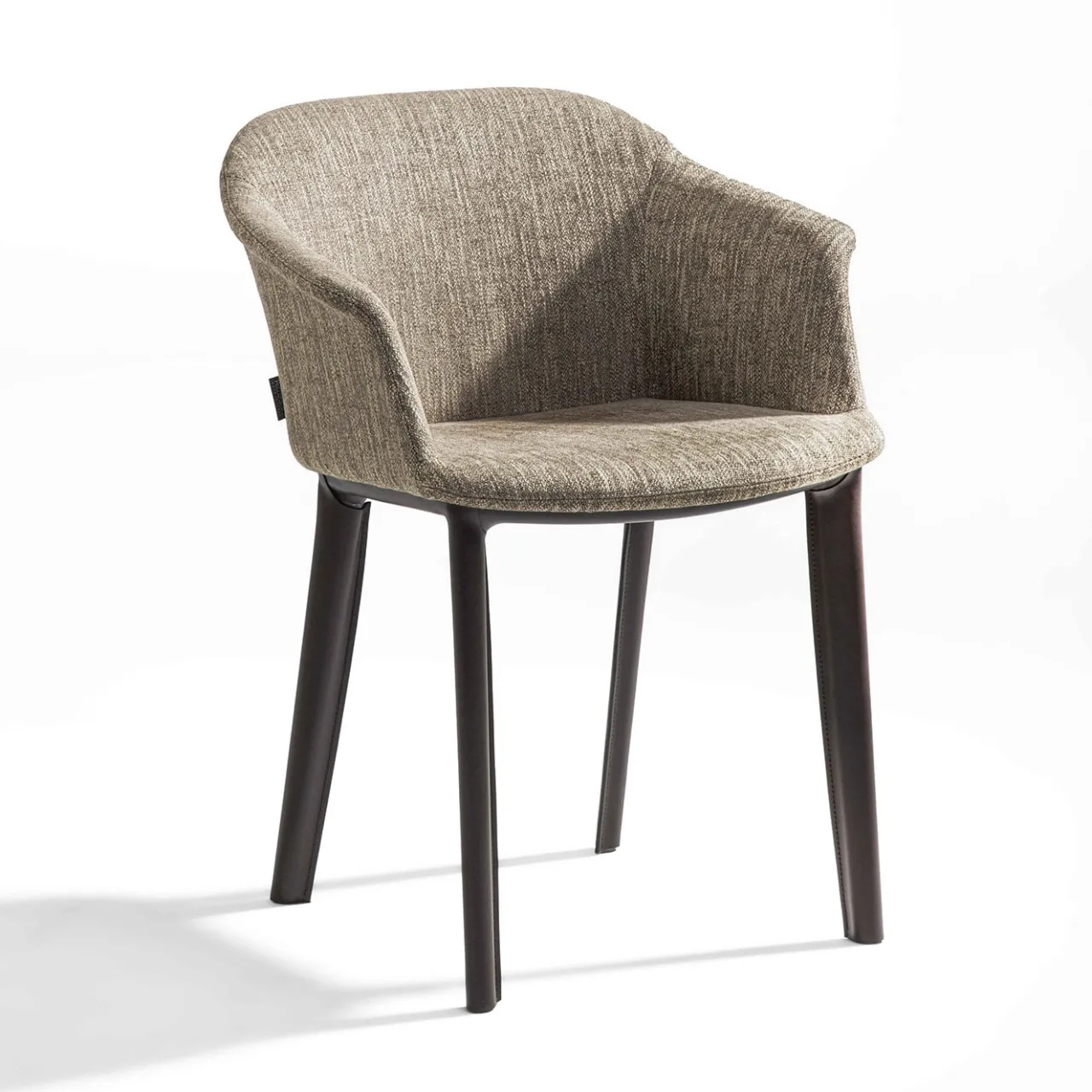 Enrico Pellizzoni Armchairs<Eva Brown Calvino Fabric Armchair