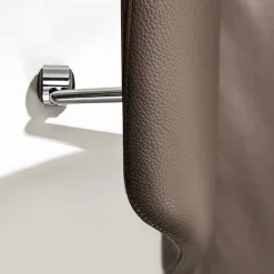 Enrico Pellizzoni Office Chairs<Eva Leather padded swivel chair