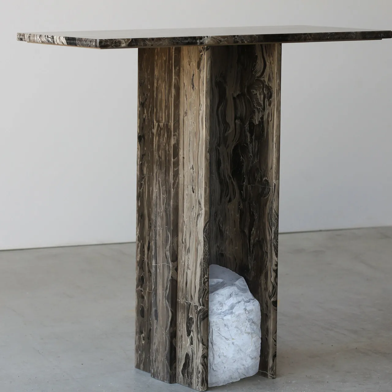 Stone Stackers Consoles<Frappuccino & White Carrara Marble Console