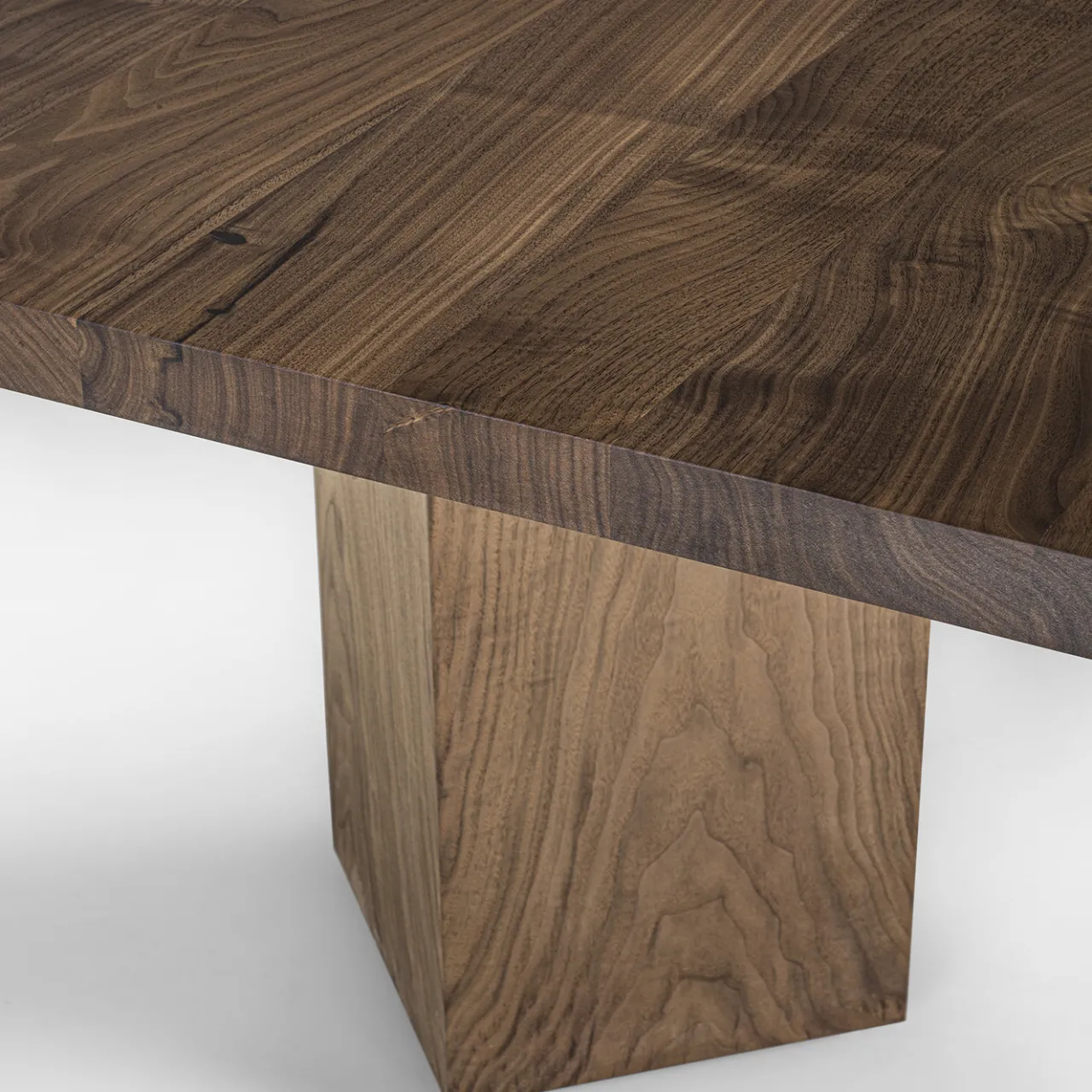 Riva 1920 Dining Tables<Junior B Solid walnut wood Dining Table