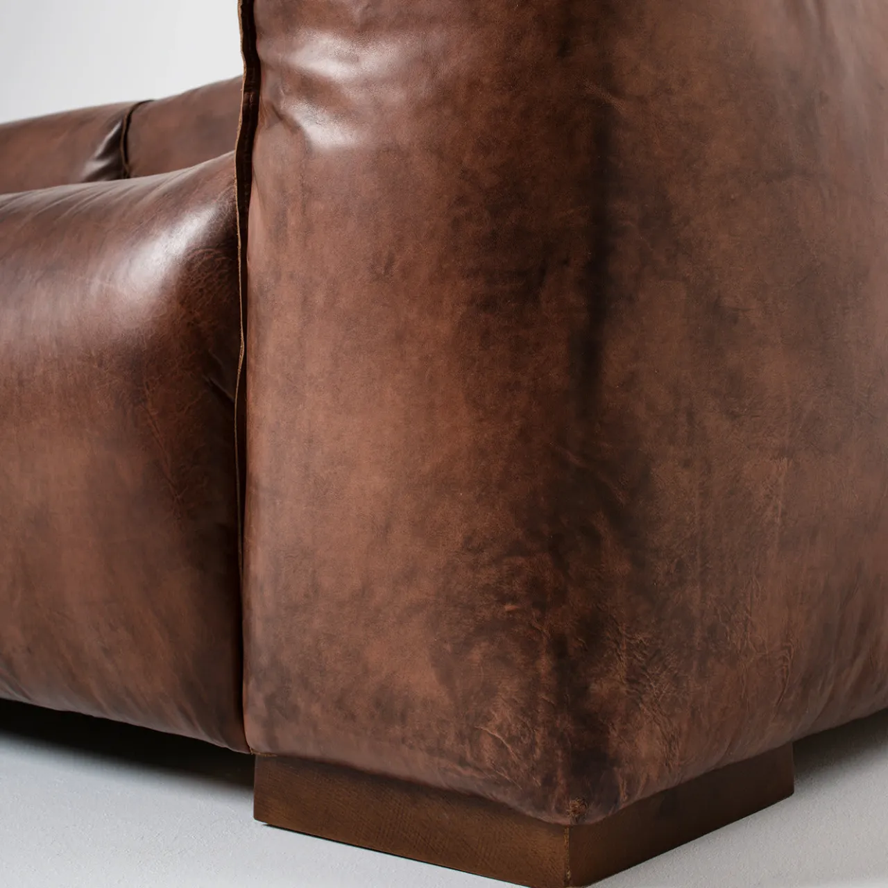 Mantellassi 1926 Sofas<Lazy brown leather sofa