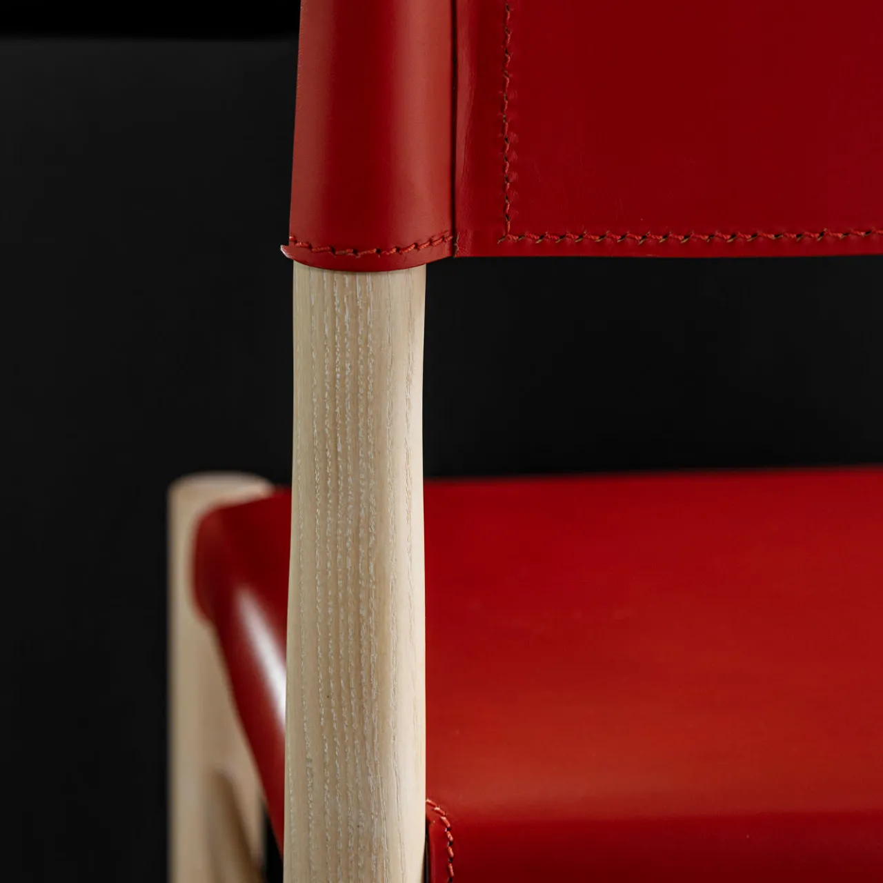 Enrico Pellizzoni Bar Stools<Ledermann Bar Stool Light by Tom Kelley