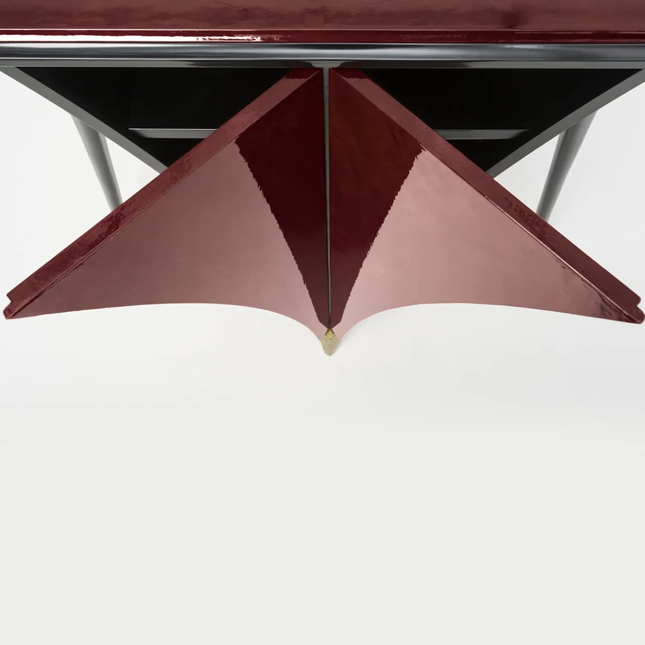 Mantellassi 1926 Consoles<Liu red parchmant Console