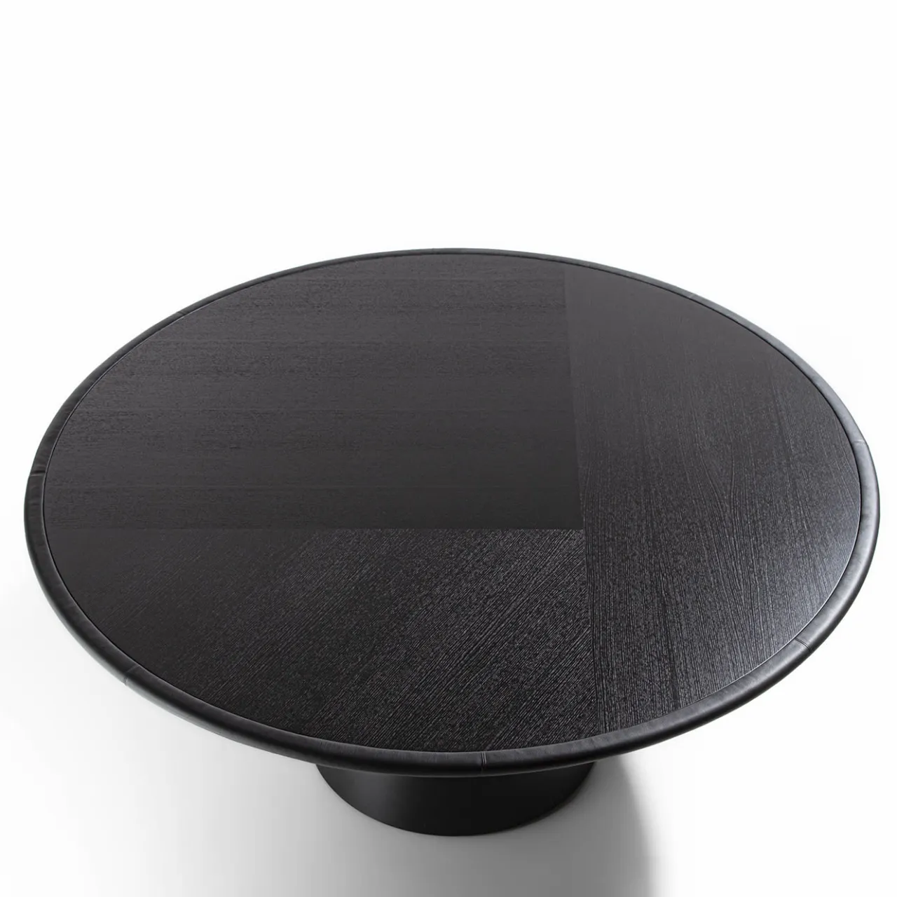 Enrico Pellizzoni Dining Tables<Loop Round Black Leather Table