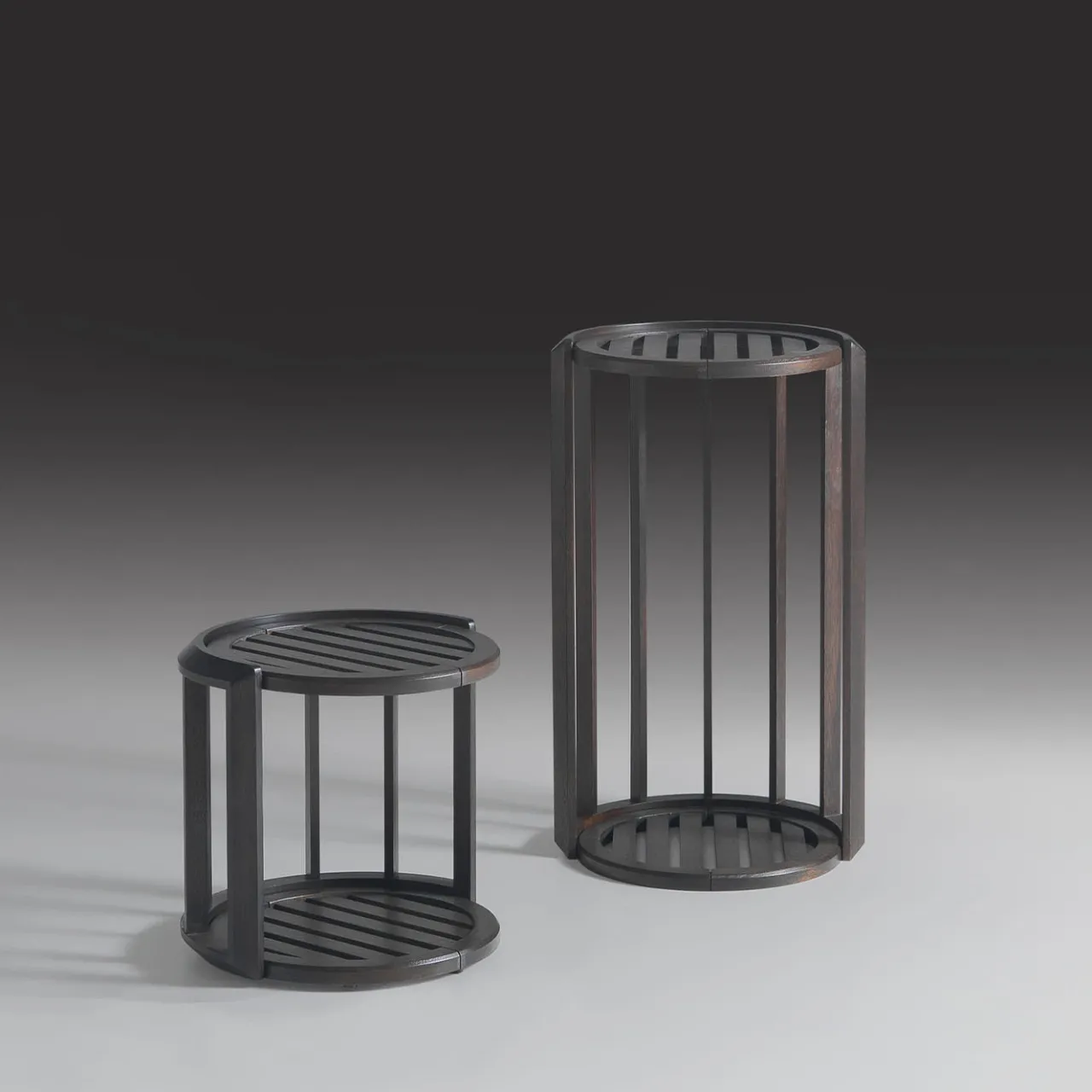 Annibale Colombo Outdoor Coffee Tables<Lucio Low Round Iroko Outdoor Coffee Table