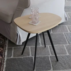 TrabA' Side Tables<Lulo Natural Ash & Black Metal Side Table