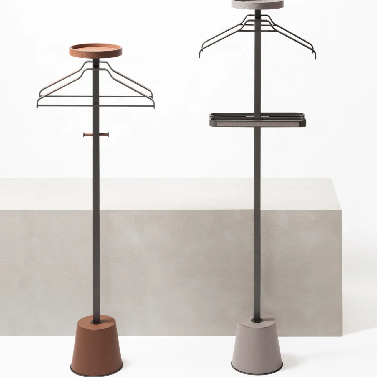 Giobagnara Coat Stands<Philippe Tall Gray Clothes Stand