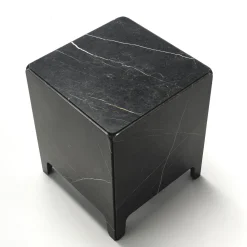 Epònimo Nightstands<Rock Nightstand