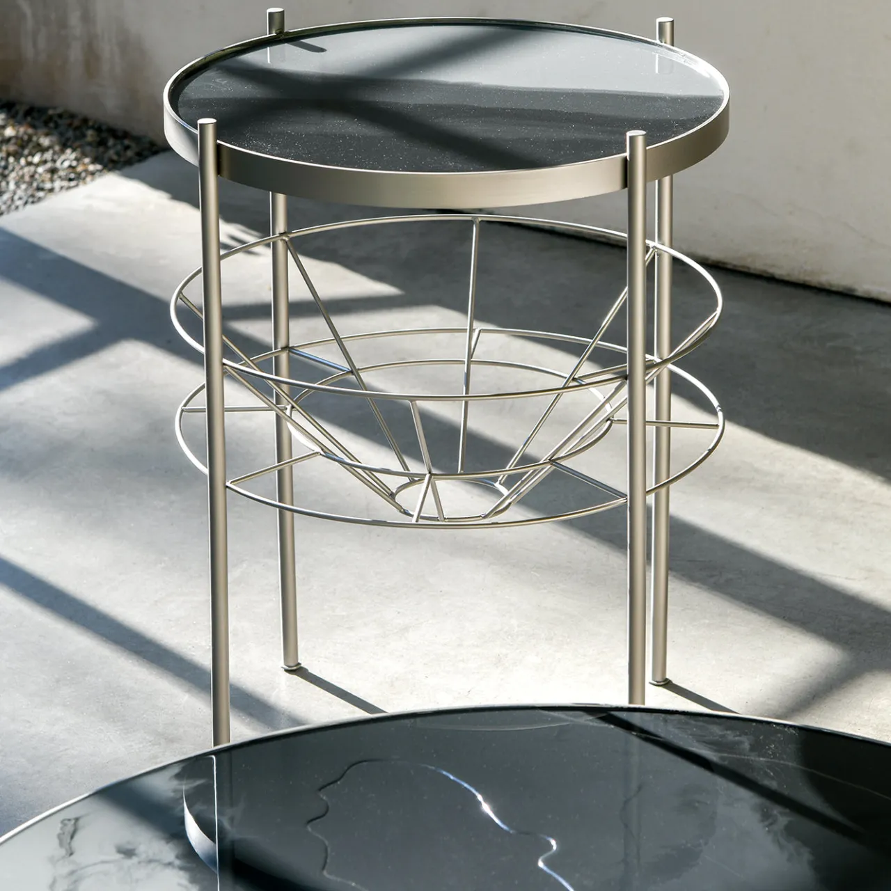 DalMoto Side Tables<Silo Side Table