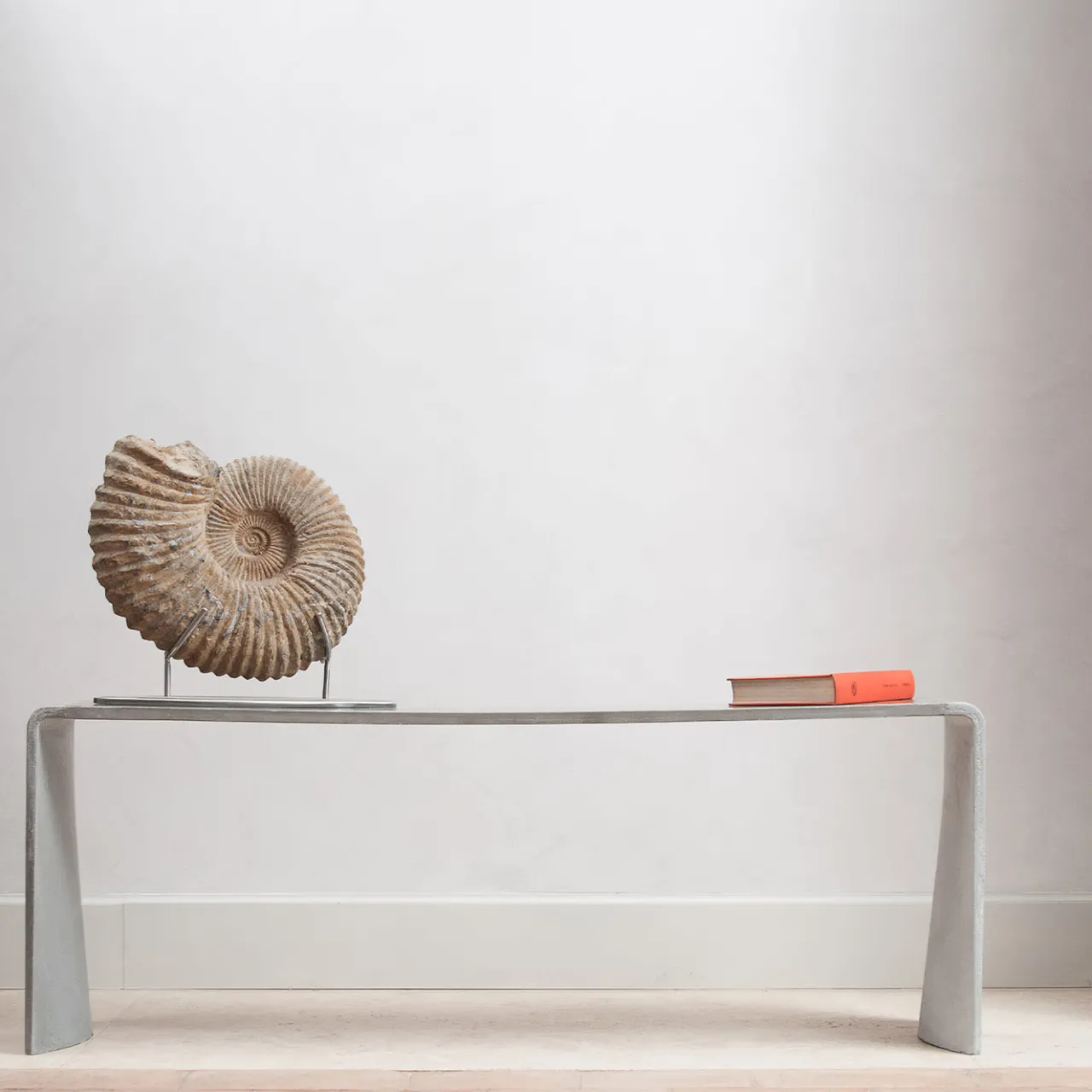 Forma & Cemento Consoles<Tadao Low Console Table