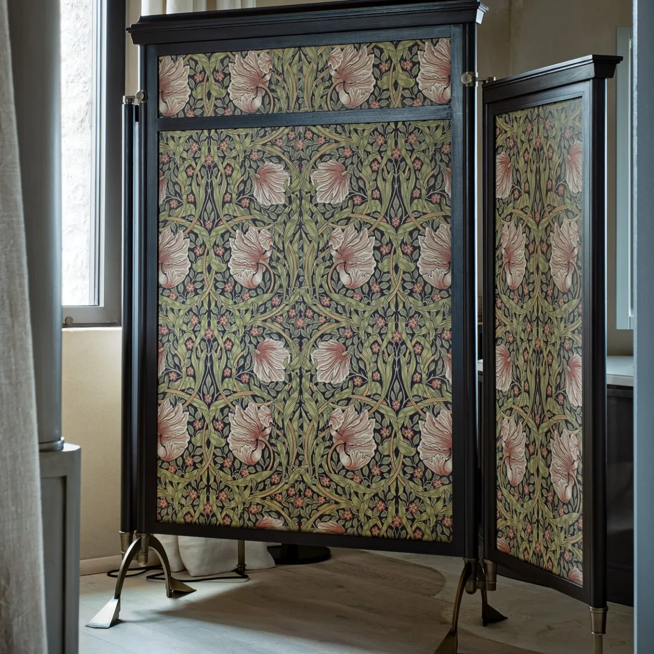 B.B. for Reschio Room Dividers<The Vanity Screen