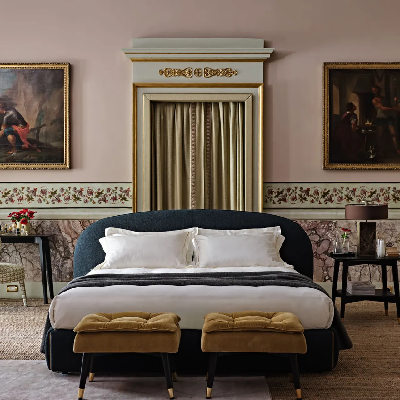 Black Tie Beds<Toledo Bed