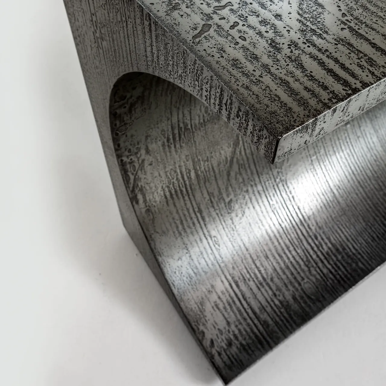 Laura Meroni Consoles<Tube Gray Metal Console