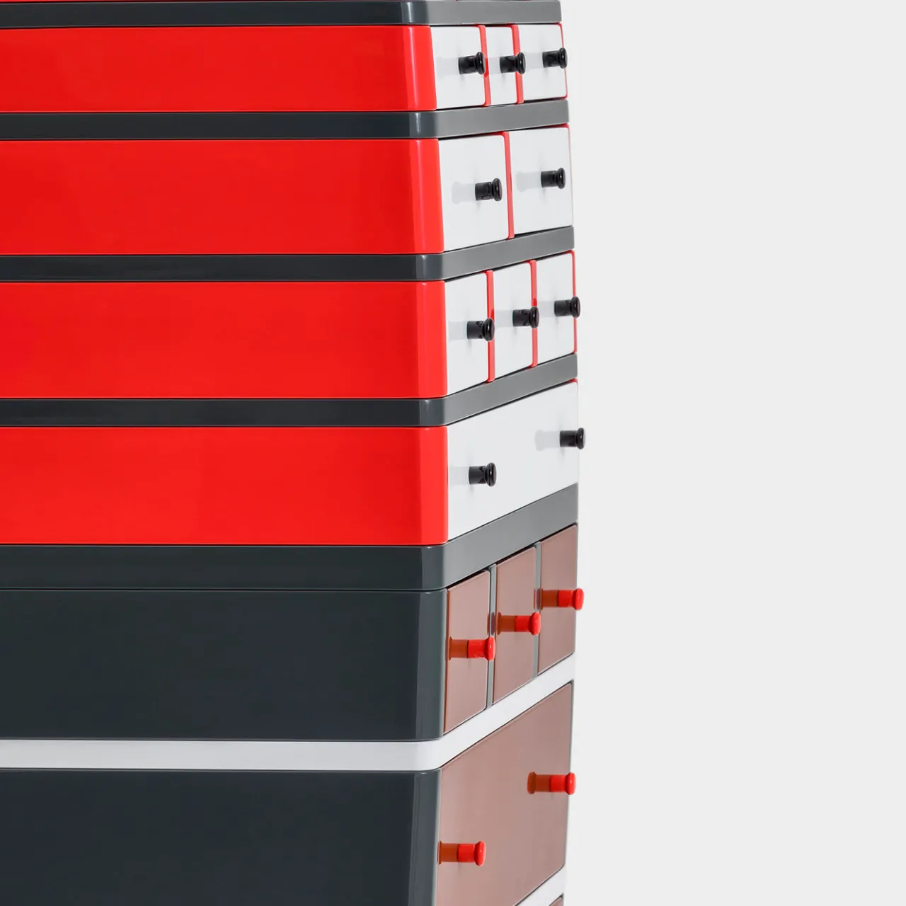 Memphis Dressers<Tulipano Chest of Drawers by George Sowden - Post Design