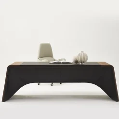 Casa Covre Desk & Writing Tables<Victor Leather Writing Desk