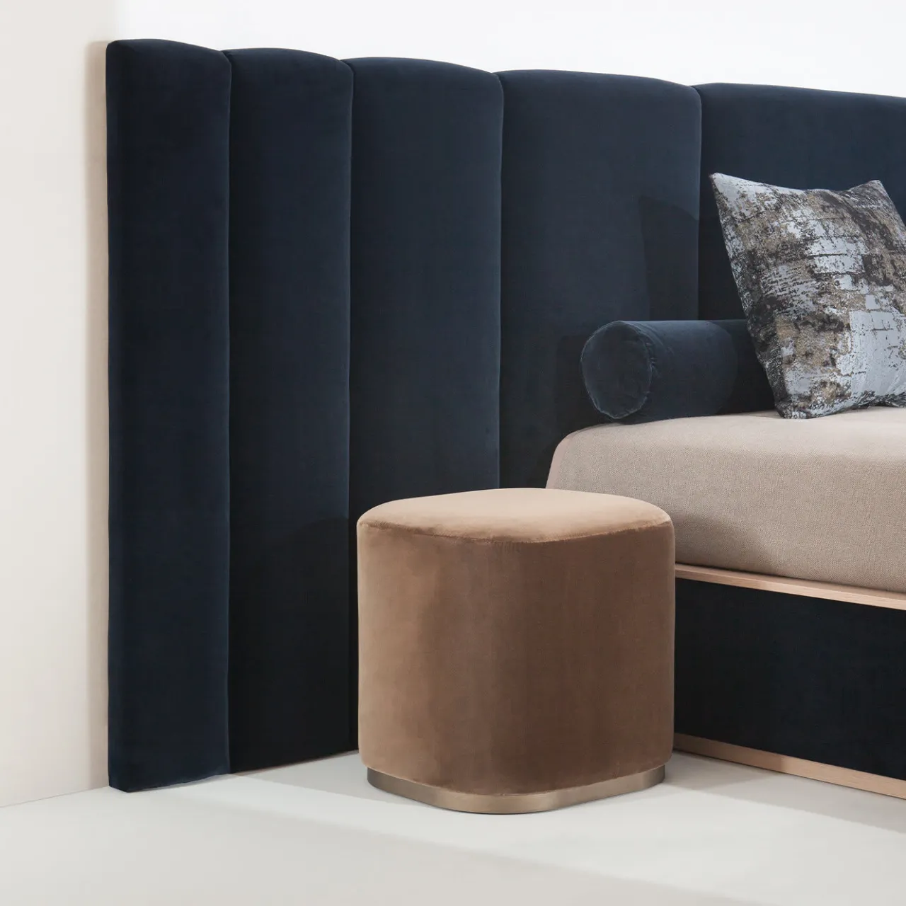 UNO Contract Beds<Vittoria Headboard by Ciarmoli Queda Studio